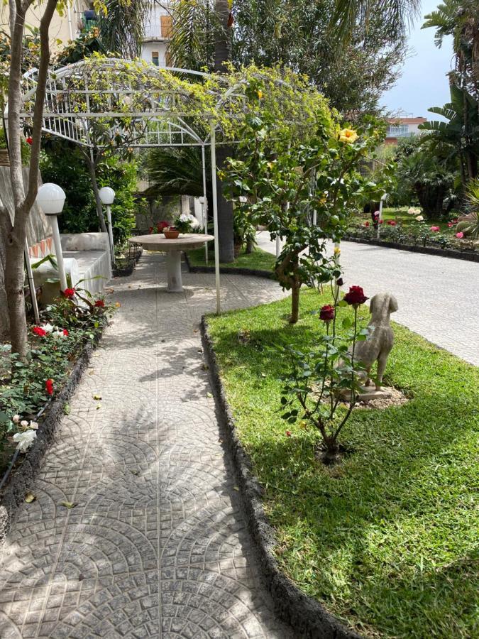 Casa Delle Rose Villa Catania-Fontanarossai nemzetközi repülőtér Kültér fotó