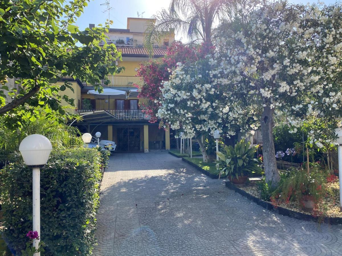 Casa Delle Rose Villa Catania-Fontanarossai nemzetközi repülőtér Kültér fotó